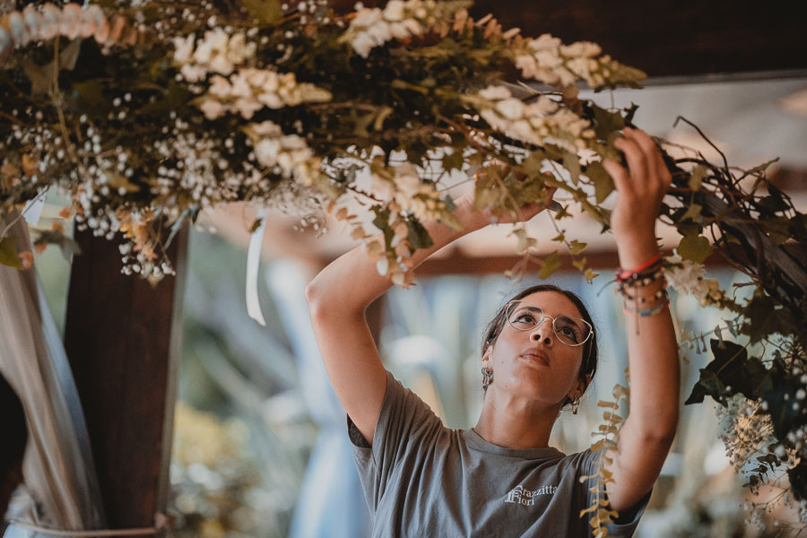 Allestimenti floreali di matrimonio di "Frazzitta Fiori" a Scopello