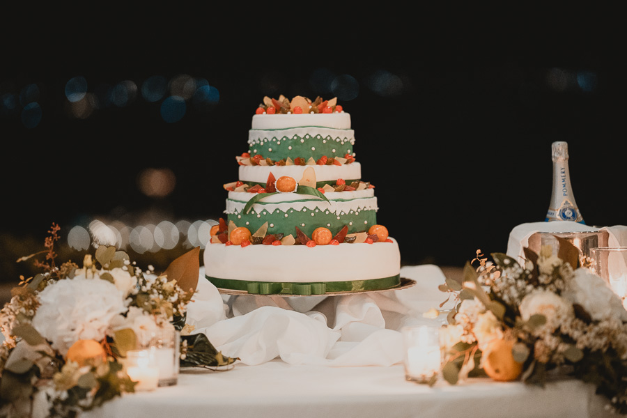 Torta Nuziale Siciliana per il Ricevimento del Matrimonio alla Torre di Scopello