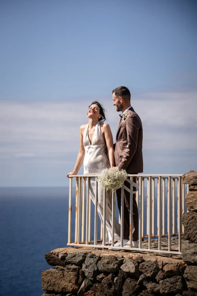 Wedding couple in Pantelleria photographed by Tommaso D’Angelo.