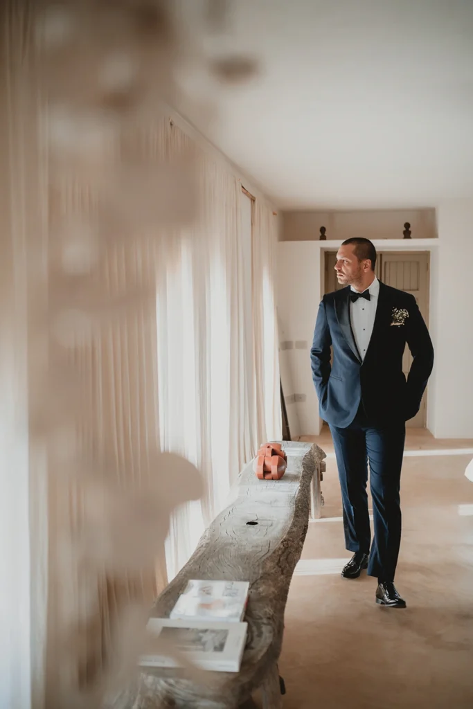 Groom portrait at Sesi Park in Pantelleria.
